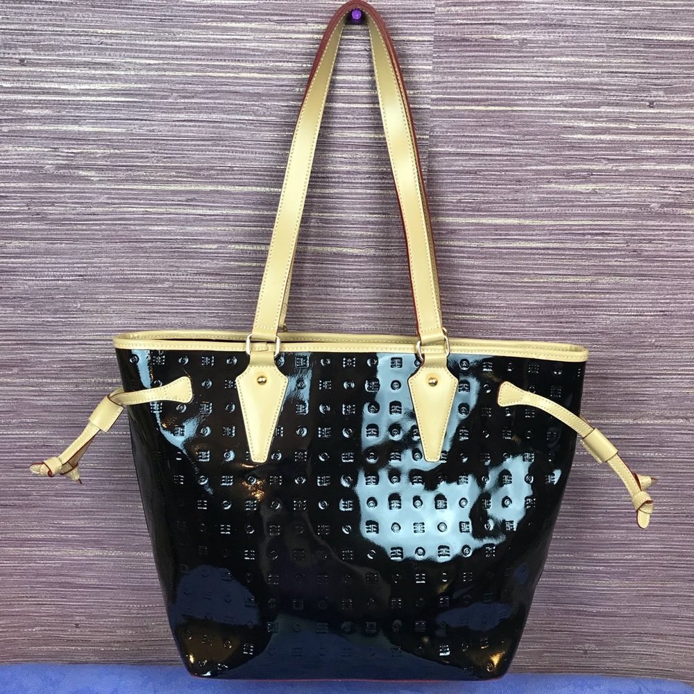 Arcadia Patent Leather Black Tote Made in Italy